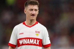 记者为施蒂勒不实消息致歉：我错了，曼联代表团没去斯图加特