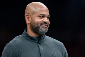 500彩票资讯-骑士脱胎换骨怎能少他？比克斯塔夫甩掉临时工头衔