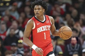 500彩票服务-作用远大于数据！阿门汤普森的三种能力就是火箭的仰仗|太阳|菲尼克斯太阳队|休斯敦火箭队|篮板|nba_新浪体育_新浪新闻