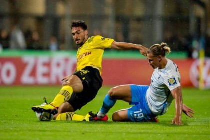 500彩票服务-多特3球轻取拜仁小弟，疯狂扩军能否撼动拜仁霸权？